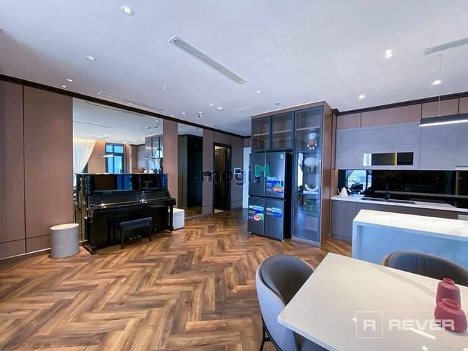 Hình ảnh Cho Thuê Vincom Center Quận 1, Nội Thất Đẳng Cấp Quý Tộc, View BigCity