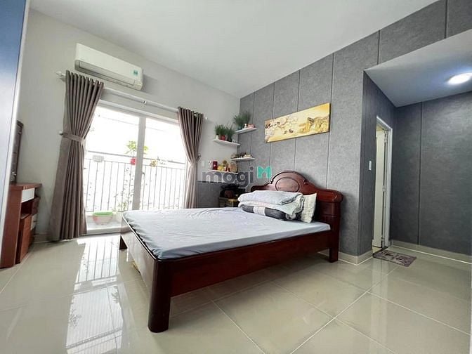 Hình ảnh Cho thuê chung cư Oriental Plaza 78m 2PN giá 10tr ở liền
