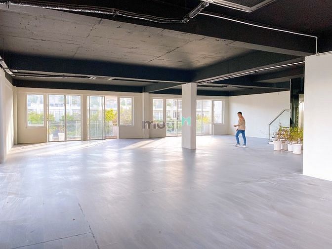 Hình ảnh 🏡 Cho thuê góc 2 mặt tiền 1400m2 D. Nuyễn Cơ Thạch, Quận 2