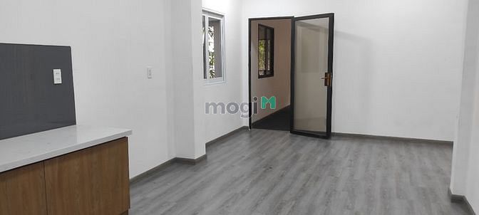 Hình ảnh 🌻🌻 Cho thuê Villa Thảo Đièn 4 pn nội thất cơ bản, chỉ 97tr