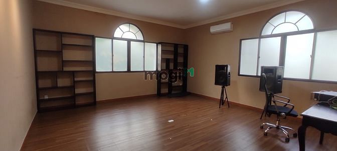 Hình ảnh 🌻🌻 Cho thuê Villa Thảo Đièn 4 pn nội thất cơ bản, chỉ 97tr