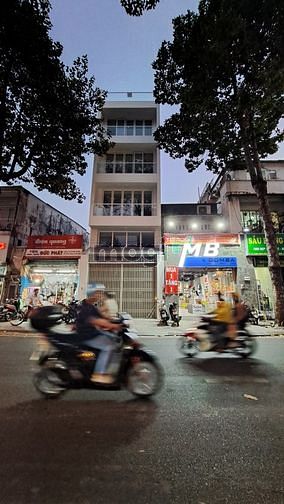 Hình ảnh Cho Thuê Nhà MT Sư Vạn Hạnh Q10_ Vị trí đẹp