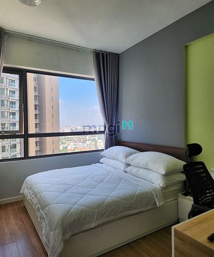 Hình ảnh Cho thuê Masteri an phú căn góc 2pn đủ nội thất có suất ô tô chỉ 18tr