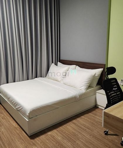 Hình ảnh Cho thuê Masteri an phú căn góc 2pn đủ nội thất có suất ô tô chỉ 18tr