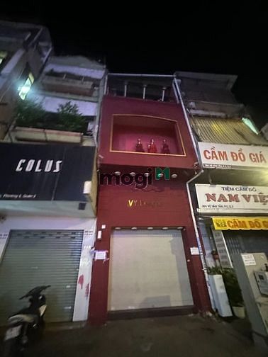 Hình ảnh Cho Thuê Nhà MT Võ Văn Tần Q 3_ Vị trí đẹp