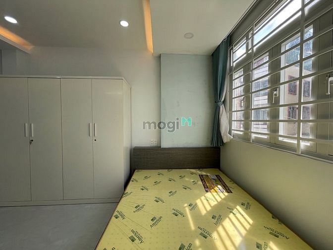 Hình ảnh Studio ban công full nội thất, ngay bờ kè Hoàng Sa Quận 1