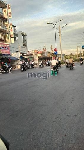 Hình ảnh Bán nhà mặt tiền đường số 18(M1) KCN TÂN BÌNH