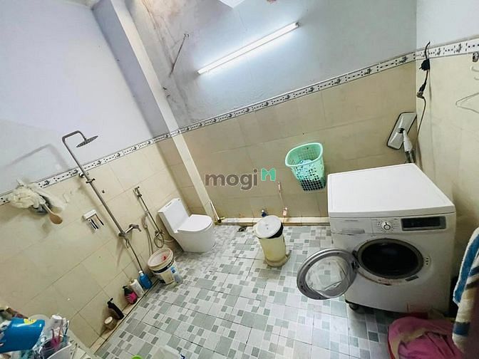 Hình ảnh Bán Nhà MT Tỉnh Lộ 10 Giáp Tên Lửa 10 x 28 cho Thuê Phí Trước 45 Tỷ