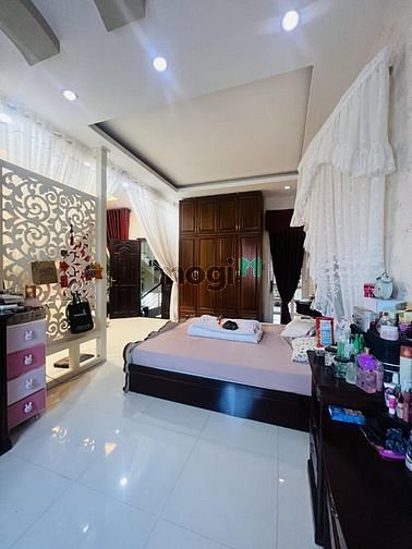 Hình ảnh Biệt thự khu Tên Lửa 250m2 7.6x33, 2 mặt HXH thông SHR HC, 20.5 tỷ TL