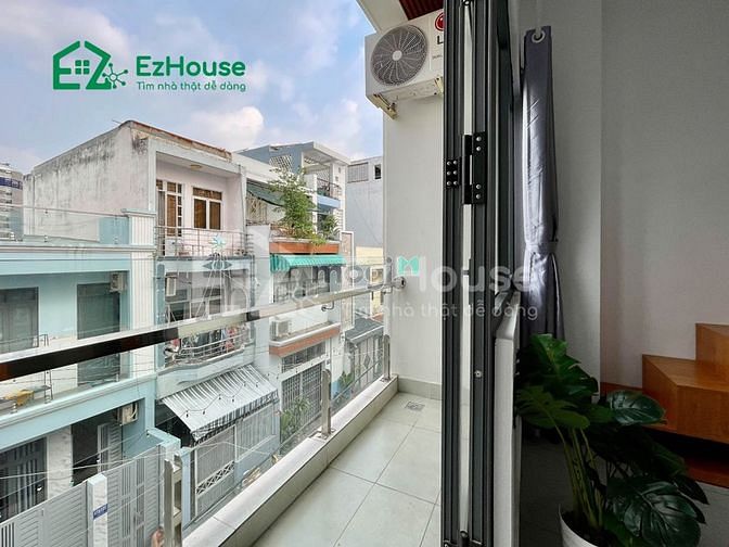 Hình ảnh Cho Thuê phòng có gác ban công giá rẻ