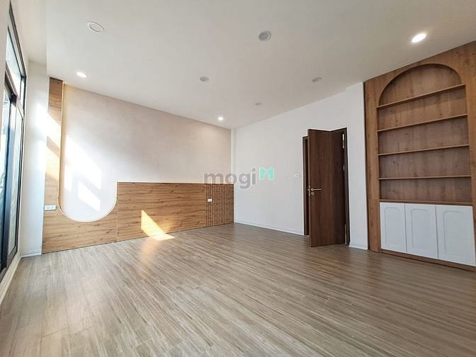Hình ảnh Ngay sát mặt phố Láng 50x8 Tầng thiết kế đặc sắc, thang máy 9.95 Tỷ