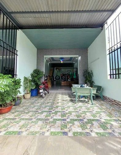 Hình ảnh Bán nhà gác lửng 100m2, gần TTTM AEON Thuận An