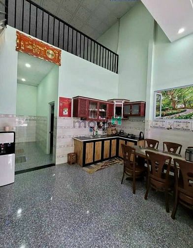 Hình ảnh Bán nhà gác lửng 100m2, gần TTTM AEON Thuận An