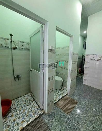 Hình ảnh Bán nhà gác lửng 100m2, gần TTTM AEON Thuận An