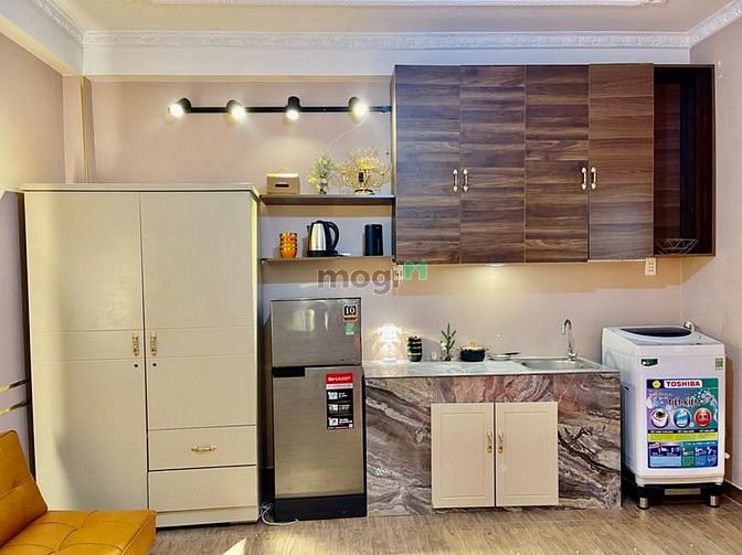 Hình ảnh Cho Thuê Căn Hộ Full NT Quận 1, gần Chợ Bến Thành, gần các trường Đại
