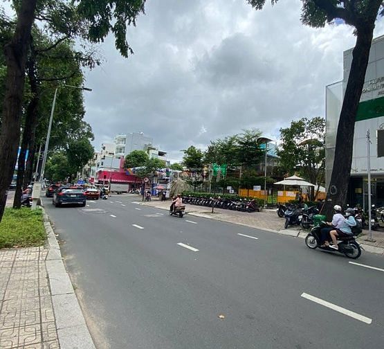 Hình ảnh Cho Thuê Nhà MT Đường Pasteur Q3_ NGANG 8m
