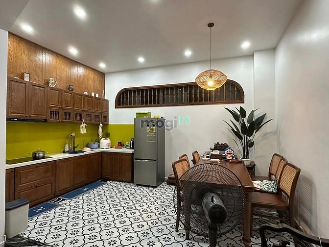 Hình ảnh Chào bán nhà đẹp tâm huyết 3 tầng kiệt oto Đỗ Bá, Khu phố tây