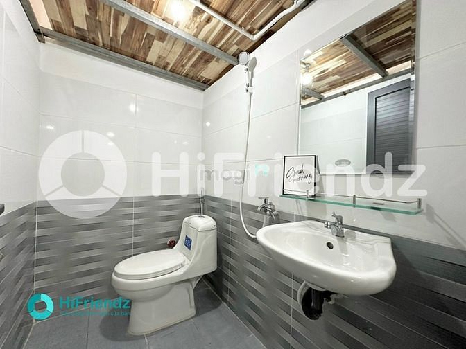 Hình ảnh DUPLEX FULL NỘI THẤT - cửa sổ trời - gần Đầm Sen - an ninh, rộng