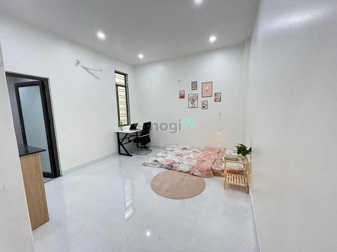 Hình ảnh Cho thuê chung cư mini ngay chợ Phạm Văn Bạch