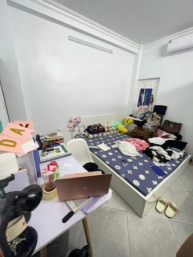 Hình ảnh 17 phòng Chùa Láng Ô chờ thang máy chỉ 7.3 Tỷ Lô góc 40m ra phố