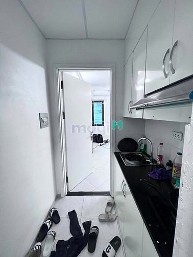 Hình ảnh 17 phòng Chùa Láng Ô chờ thang máy chỉ 7.3 Tỷ Lô góc 40m ra phố