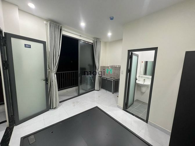 Hình ảnh Bán CHDV cao cấp, Lê Văn Việt, Thủ Đức, 206m2, thu nhập 1,3 tỷ/năm.