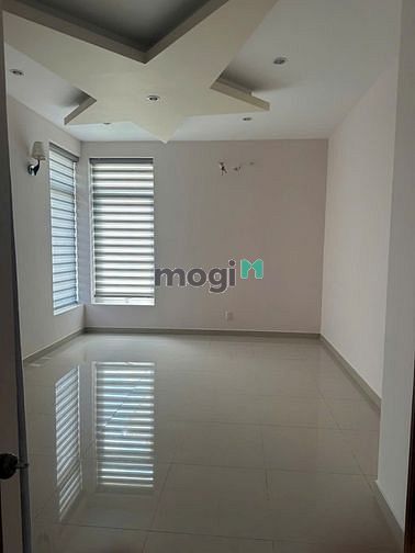Hình ảnh Bán biệt thự view sông Quận 2, Hầm trệt 2L 5pn 💥 Giá TLcc