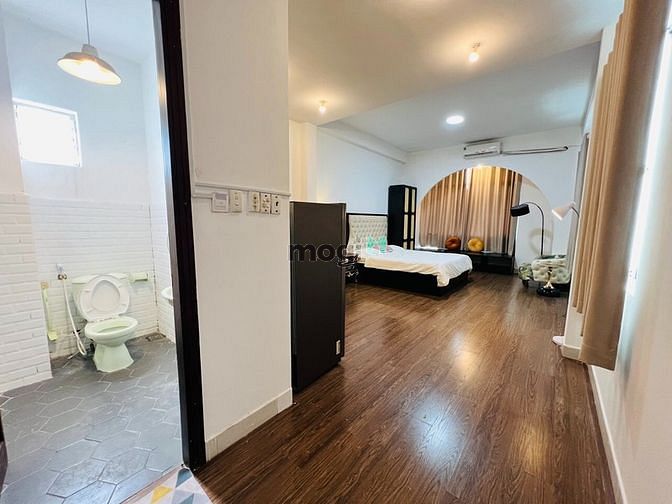 Hình ảnh Mb6623 nạp rút nhanh chóng 40m2 bancon cửa sổ lớn full nội thất Tôn Thất Thuyết Quận 4