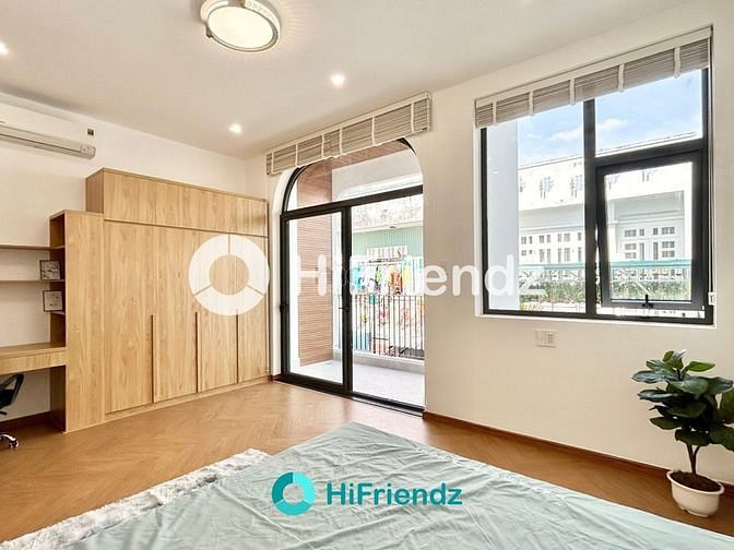 Hình ảnh Mb6623 nạp rút nhanh chóng Studio full nội thất, ban công cửa sổ trời siêu rộng