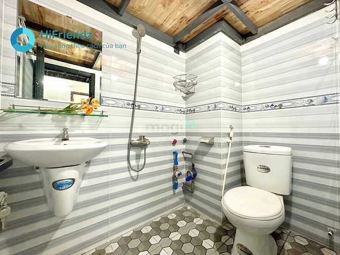 Hình ảnh CHO THUÊ CHDV có gác siêu rộng - gần Đầm Sen, Ngã Tư Bốn Xã