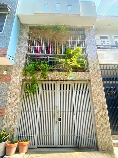 Hình ảnh HXT 7m 1/ Phạm Văn Bạch P.15 Tân Bình 70m²(4 X 18) Vuông vức 4PN.