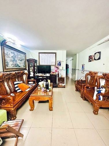 Hình ảnh HXT 7m 1/ Phạm Văn Bạch P.15 Tân Bình 70m²(4 X 18) Vuông vức 4PN.