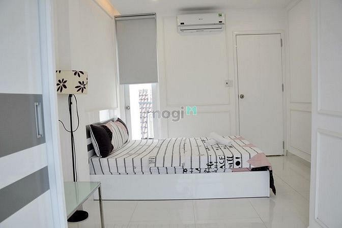 Hình ảnh Siêu phẩm 2PN Bancon lớn full nội thất Dương Bá Trạc Q8