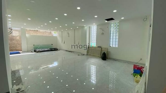 Hình ảnh 🏡 Cho thuê mặt bằng làm văn phòng 136m2 có hầm, p. APAK, q2 chỉ tháng