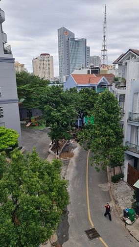 Hình ảnh 🏡 Cho thuê mặt bằng làm văn phòng 136m2 có hầm, p. APAK, q2 chỉ tháng