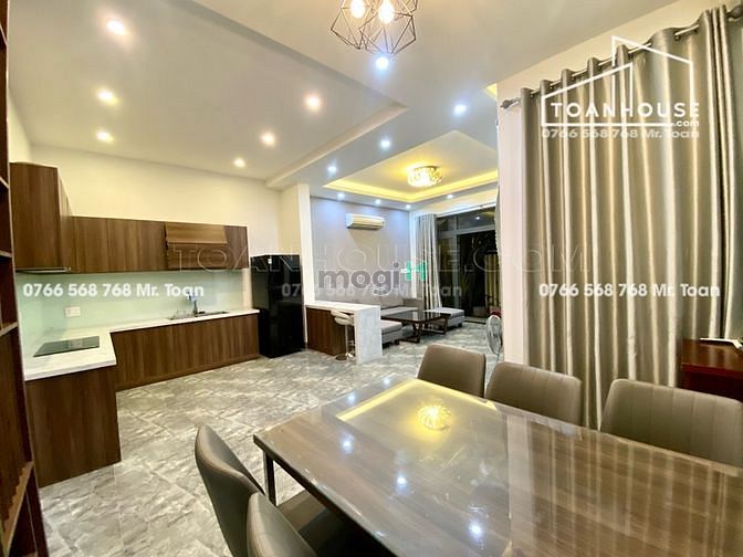 Hình ảnh Cho thuê nhà sân vườn nhỏ 2 phòng ngủ khu Khuê Mỹ