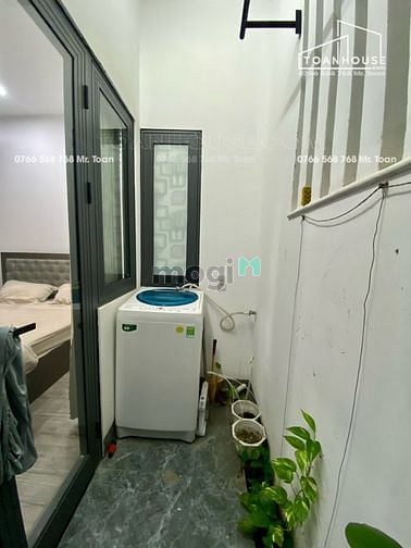 Hình ảnh Cho thuê nhà sân vườn nhỏ 2 phòng ngủ khu Khuê Mỹ