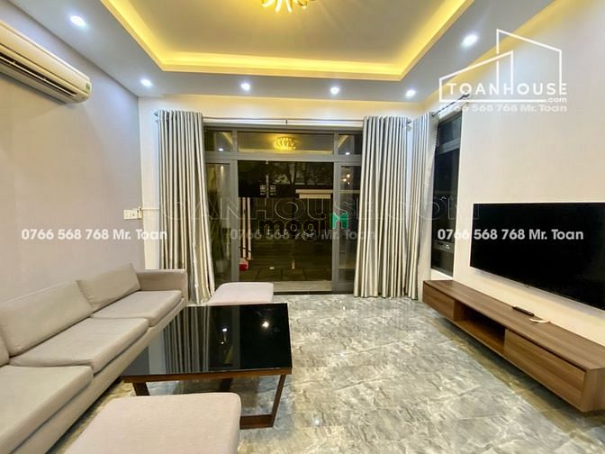 Hình ảnh Cho thuê nhà sân vườn nhỏ 2 phòng ngủ khu Khuê Mỹ