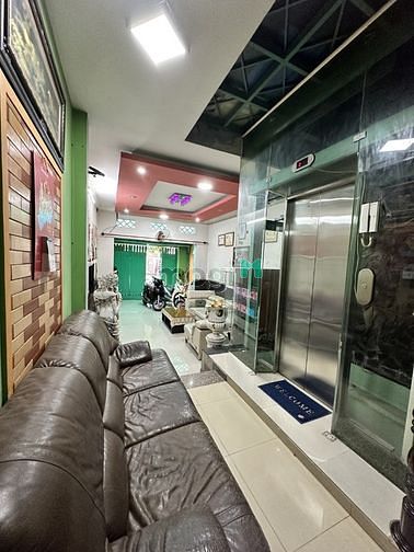 Hình ảnh Vườn Lài, Tân Phú,4 Tầng,72m2 , Có Thang máy, đối Diện Công Viên