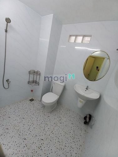 Hình ảnh Cho thuê nhà mới hẻm 389/12 Bà Hạt Q10