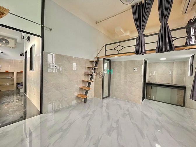 Hình ảnh Duplex có cửa sổ hướng mặt tiền Huỳnh Tấn Phát
