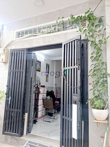 Hình ảnh Bán nhà Âu Cơ, hẻm Hoàng Xuân Nhị