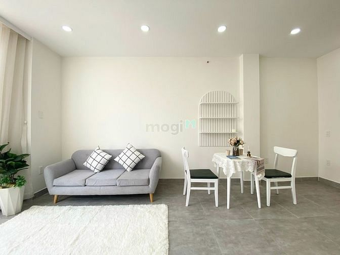 Hình ảnh Cho thuê căn 1 Phòng Ngủ Nguyễn Duy Trinh Bancol đón nắng sáng