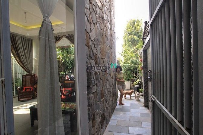Hình ảnh Phòng cao cấp khu vực biệt thự Q2 gần Sala