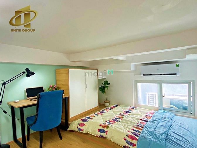 Hình ảnh Phòng Bancon, có cửa sổ, Full nội thất giáp sát quận 4