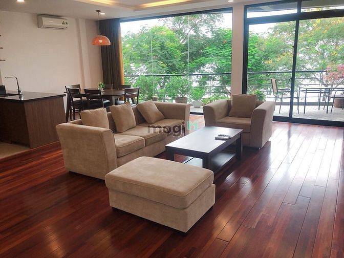 Hình ảnh Modern design apartment with front view to West Lake