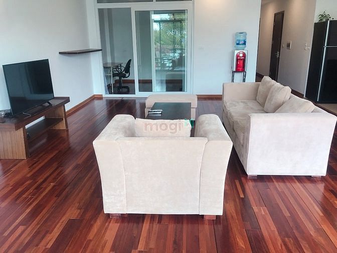 Hình ảnh Modern design apartment with front view to West Lake