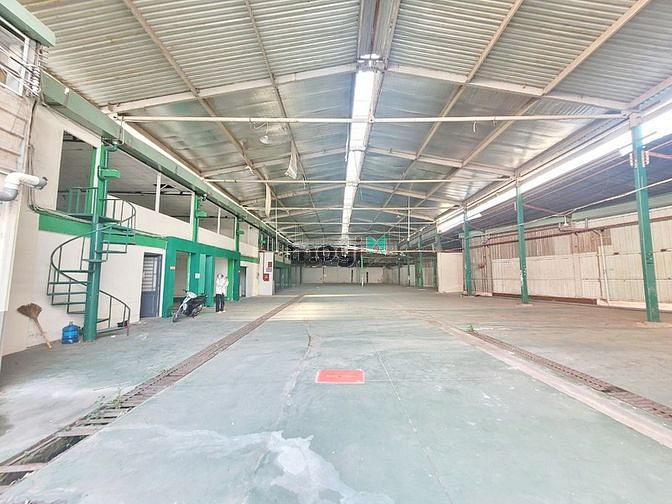Hình ảnh Cho thuê kho 1550m² mặt tiền đường 14m Đường Số Tân Quy Q7