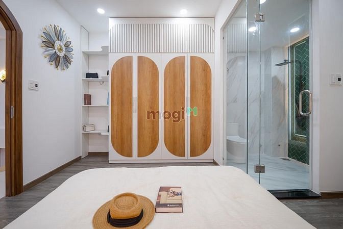 Hình ảnh Cho thuê nhà đẹp 4 phòng ngủ Trần Cao Vân