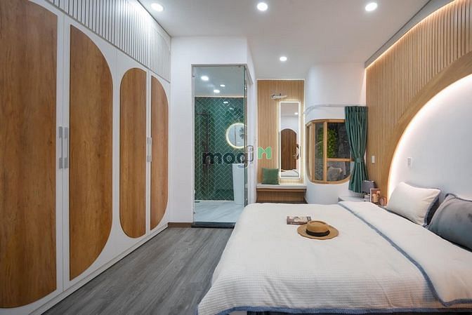 Hình ảnh Cho thuê nhà đẹp 4 phòng ngủ Trần Cao Vân